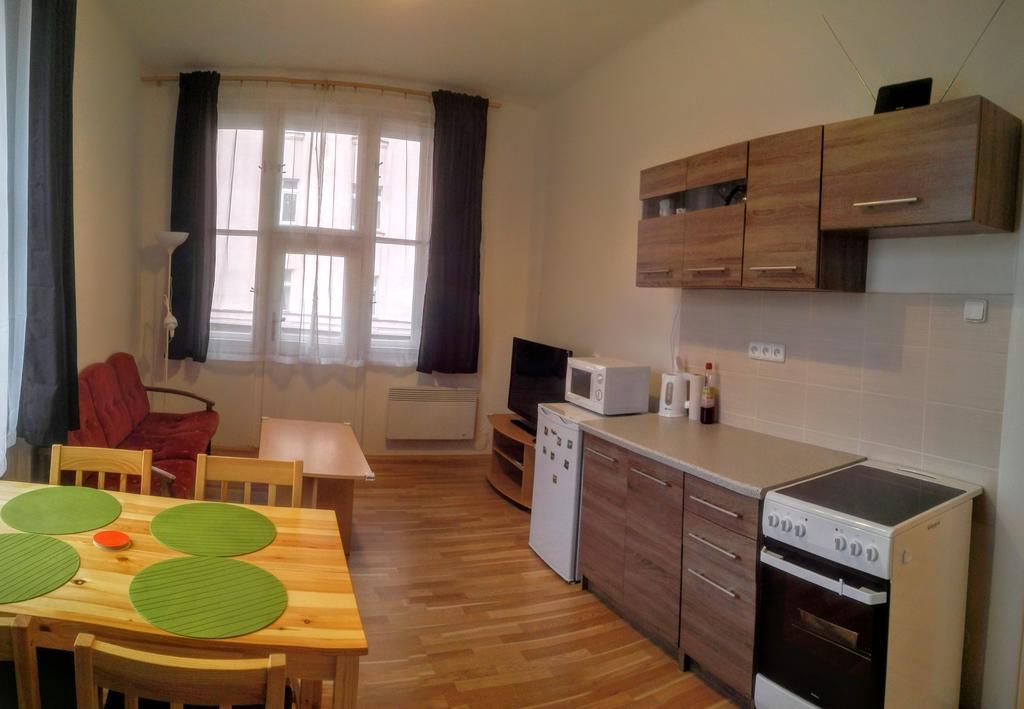 Jezerka Apartments ปราก ภายนอก รูปภาพ