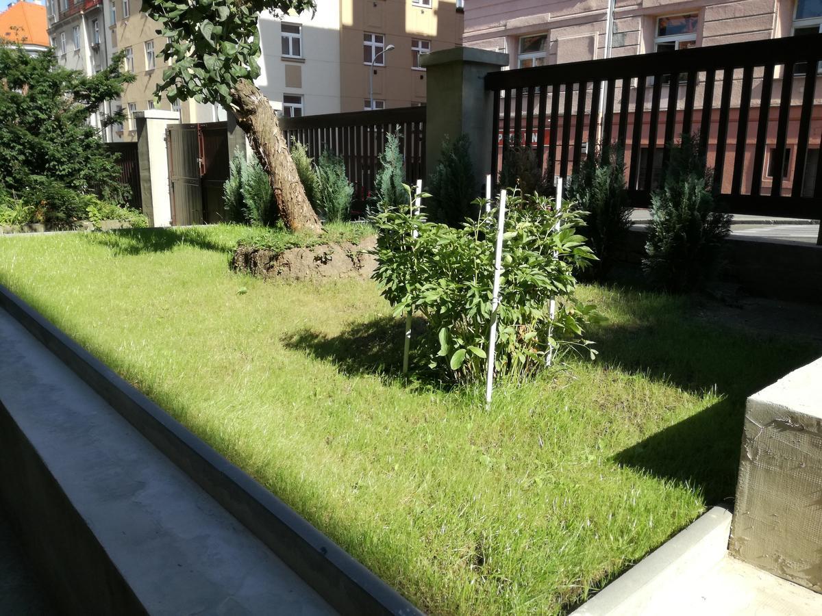 Jezerka Apartments ปราก ภายนอก รูปภาพ